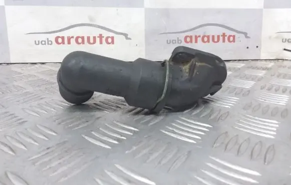 Volkswagen PASSAT B4 Thermostat/thermostat housing 037121121A 037121619A