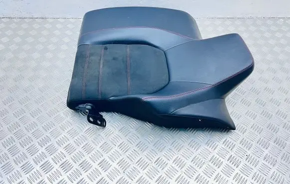 Mercedes-Benz C W204 Rear seat 110912711