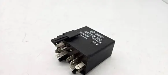 Audi 80 90 B3 Window control relay 443959257 285