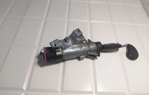 Audi A6 S6 C5 4B Ignition lock 1J0419959