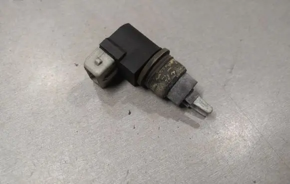 Peugeot 605 Coolant level sensor 9753584780 731038