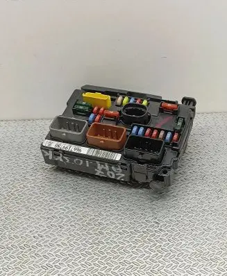 Peugeot 207 BSM Control unit 9667199780