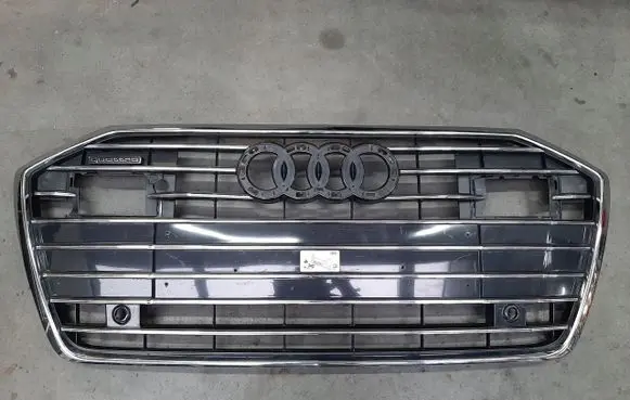 Audi A6 S6 C8 4K Front bumper upper radiator grill 4K0853653