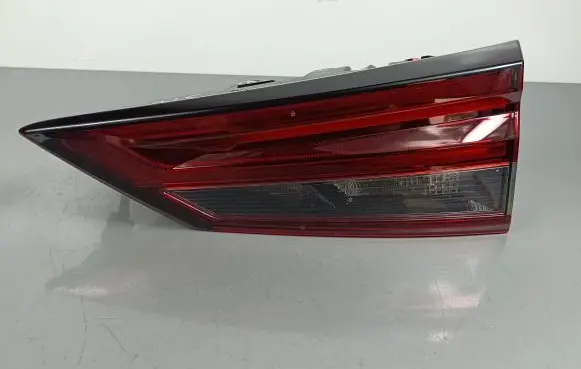 Nissan Qashqai J12 Tailgate rear/tail lights 2268D02F 2268D03F