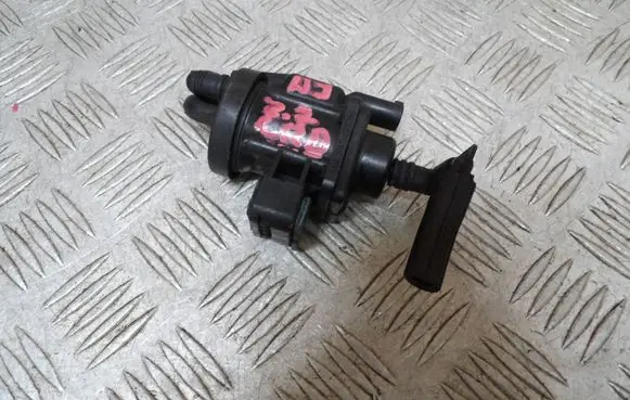 Jeep Grand Cherokee (WJ) Turbo solenoid valve A0005450527
