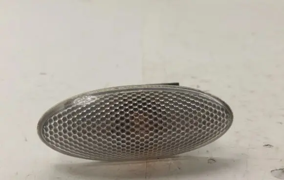 Toyota Auris 150 Front fender indicator light 8173002080