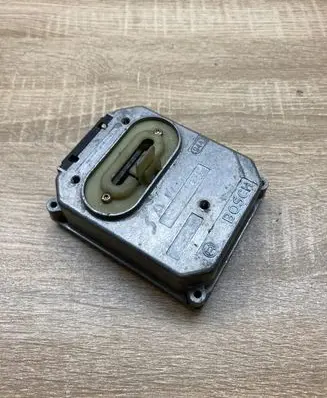 Volkswagen Sharan Window wiper relay 7M0906015A 95VW17D539AB
