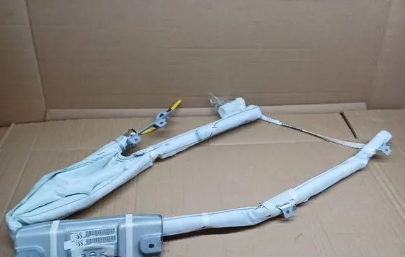 Mitsubishi Space Star Roof airbag 7030A335 7030A835