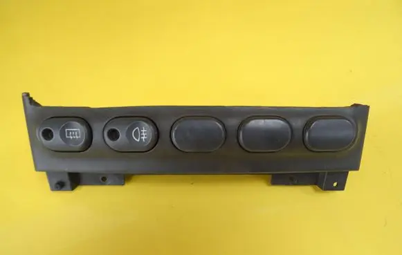 Fiat Punto (199) Windscreen/window heater switch A223
