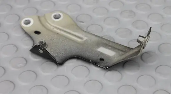 Nissan Qashqai J12 Fender mounting bracket QASHQAI641C26UA0A 641C26UA0A