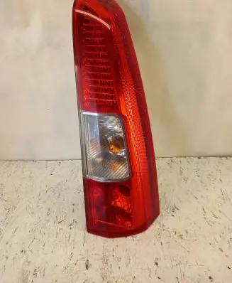 Volvo V70 Tailgate rear/tail lights 30643331