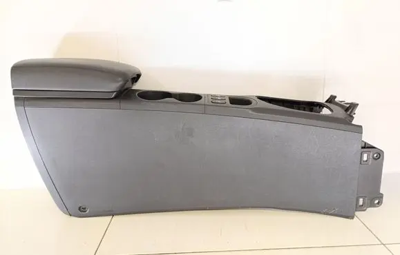 Nissan Qashqai+2 Center console 96910JD000