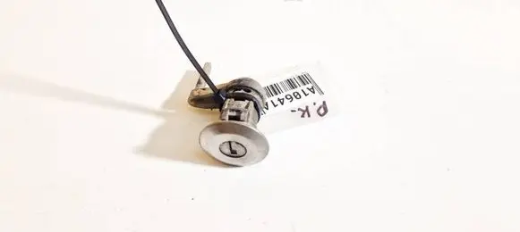 Peugeot 206 Front door lock (next to the handle) 