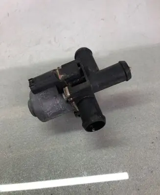 Mercedes-Benz GLC X253 C253 Electric auxiliary coolant/water pump A0005062864