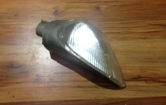 Renault Laguna I Front indicator light 