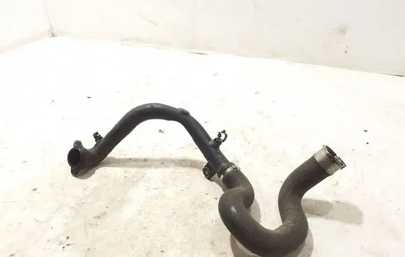 Intercooler hose/pipe
