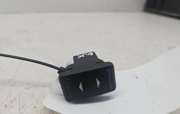 Ford Focus C-MAX Electric window control switch 7M5T14529AA
