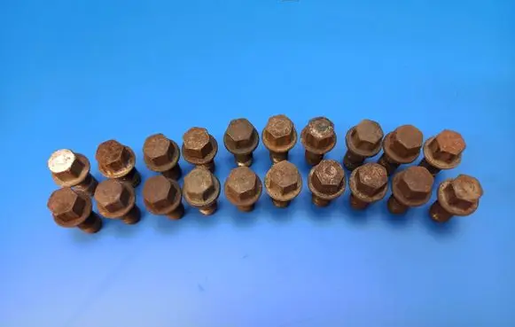 Mercedes-Benz E W212 Nuts/bolts M14X15X50