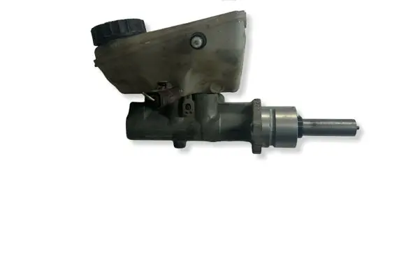 Peugeot 807 Brake fluid reservoir 