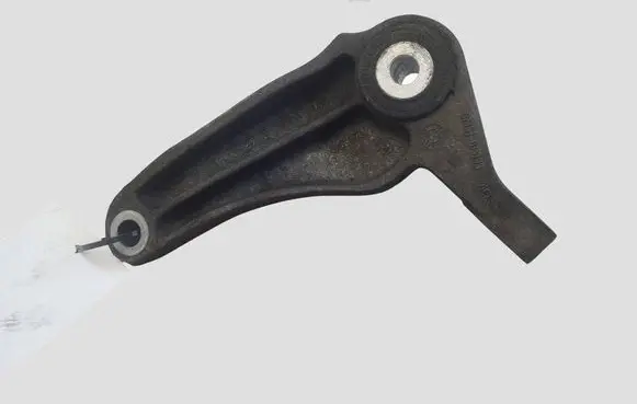 Volvo V50 Gearbox mounting bracket 3M516P093