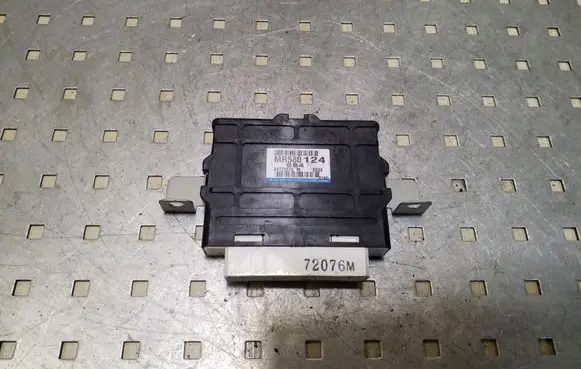 Mitsubishi Pajero Other control units/modules MR580124 X4T72076