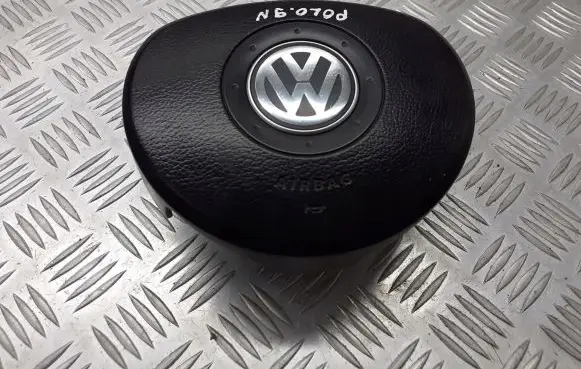 Volkswagen Polo IV 9N3 Steering wheel airbag 1T0880201E