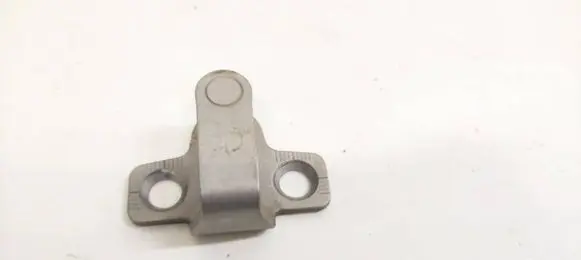 Mercedes-Benz A W168 Front door lock loop/hook striker 
