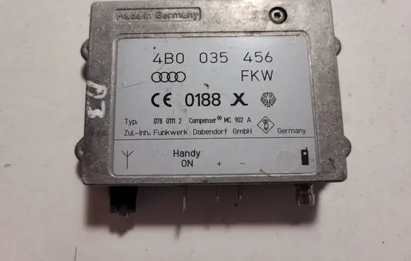 Audi A6 S6 C5 4B Antenna control unit 4B0035456 07801112