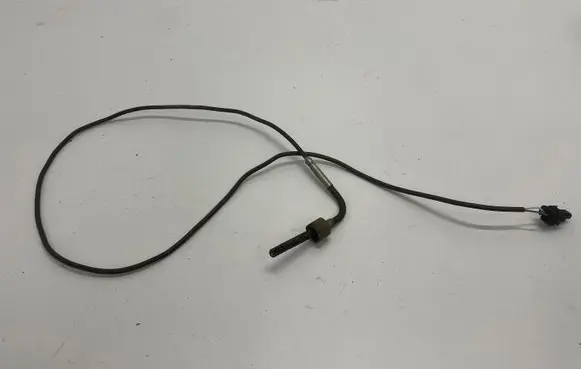 Mercedes-Benz E W211 Exhaust gas temperature sensor A0051532128