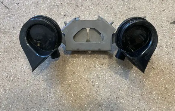 Mercedes-Benz C AMG W205 Horn signal A2055409249
