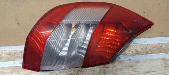 Renault Scenic II - Grand scenic II Rear/tail lights 8200127704 1714850 2SK00865901