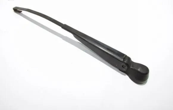 Rear wiper blade arm
