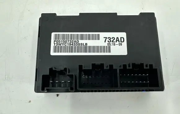 Jeep Grand Cherokee Gearbox control unit/module P05150732AD