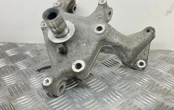 Audi TT TTS Mk2 Rear wheel hub 3C0505435F