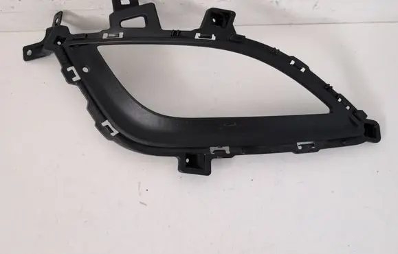 Hyundai i30 Front fog light trim/grill 86564A6030
