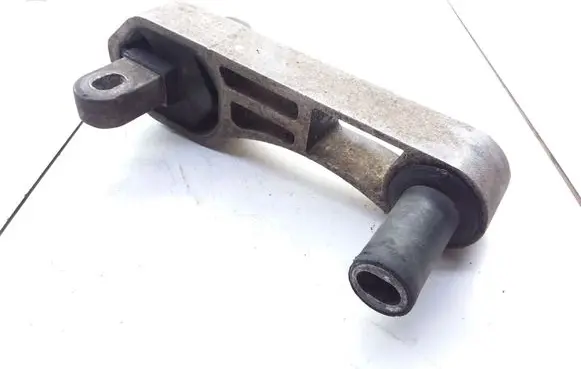 Peugeot Bipper Engine mount bracket A236
