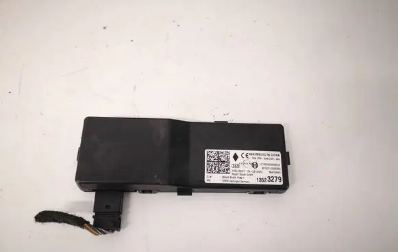 Opel Corsa E Antenna control unit 544764491 13523279