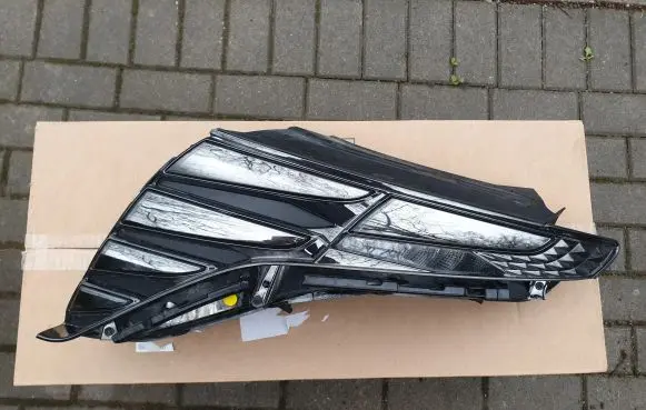 Hyundai Tucson IV NX4 Headlight/headlamp 92207N7100
