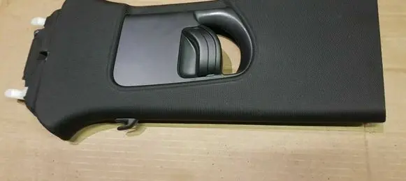Audi Q3 8U (B) pillar trim (top) 8U0867293