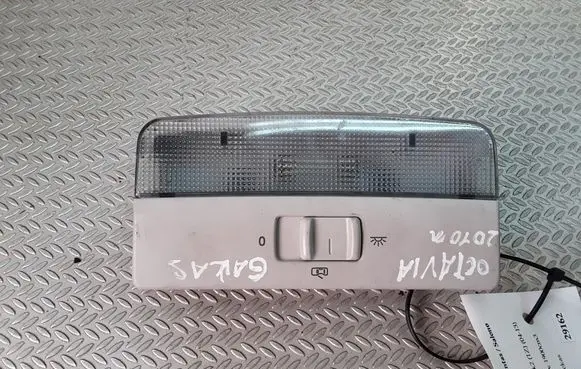 Skoda Octavia Mk2 (1Z) Rear seat light 6L0947105A
