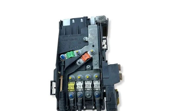 Peugeot 3008 I Central locking switch button 28236841 02485206 751AR1AB7R0