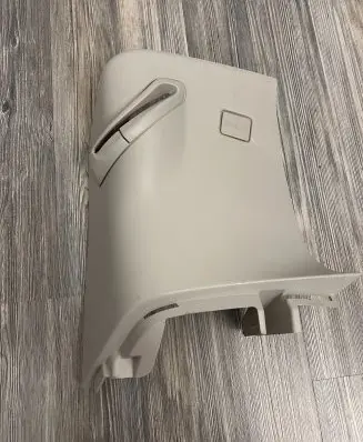 (D)pillar trim (top)