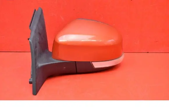 Ford Focus Front door electric wing mirror 024550