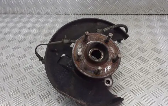 Opel Insignia A Front wheel hub spindle knuckle