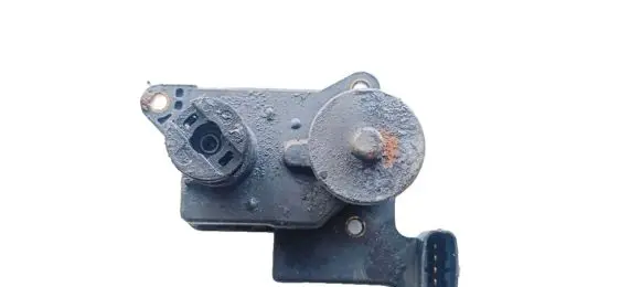 Hyundai Santa Fe Intake manifold valve actuator/motor 2838127450