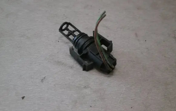 Mercedes-Benz ML W163 Intake air temperature sensor 0005422818
