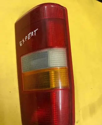 Peugeot Expert Rear/tail lights