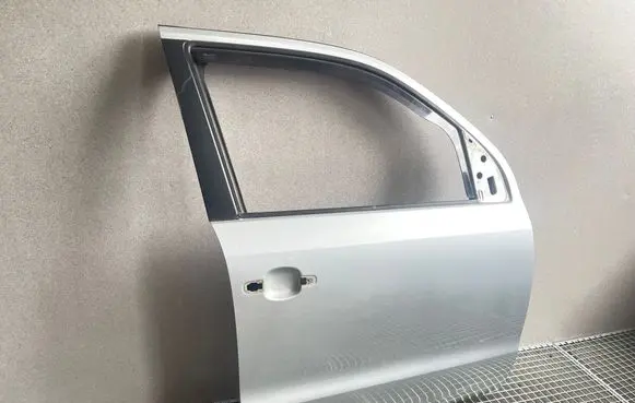 Volkswagen Amarok Front door 2H0831312E