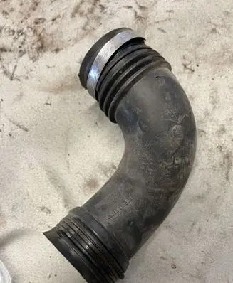 Renault Scenic II - Grand scenic II Air intake hose/pipe 8200201614