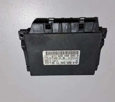 Mercedes-Benz E W211 Parking PDC control unit/module A0255457132 0263004025 1039E00351